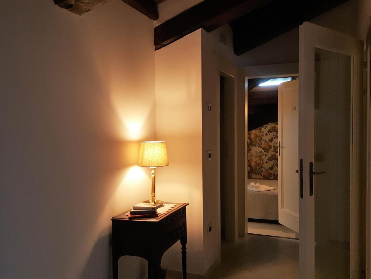 Bed and Breakfast Amaranto99 Л'Аквіла Екстер'єр фото